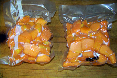 Cẩn thận thức ăn nhiễm khuẩn khi bảo quản bằng chân không