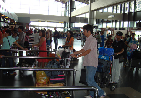 Gần Tết coi chừng vé máy bay giả