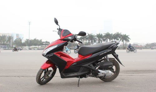 Thị trường xe máy sôi động với xe mới và khuyến mại dịp Tết