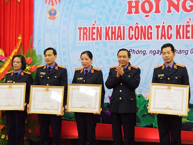 Thực hiện Kỷ cương - Chất lượng nghiệp vụ với 10 nhiệm vụ giải pháp trọng tâm