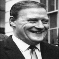 Anh em trùm xã hội đen trong khu ổ chuột Kỳ 4