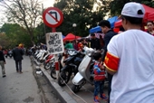 Gửi xe vào đền chùa Tái diễn vụ móc túi 20 000đ xe máy