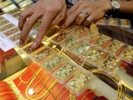 Cuối tuần, giá vàng đội hơn 100 000 đồng mỗi lượng