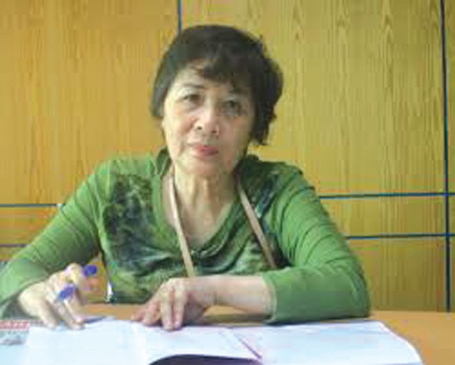 Chồng lặn lội tìm đứa con riêng bị bỏ rơi từ 8 năm trước của  vợ