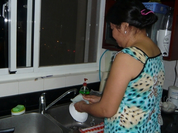 Khốn đốn vì qua rằm mà osin vẫn bặt vô âm tín