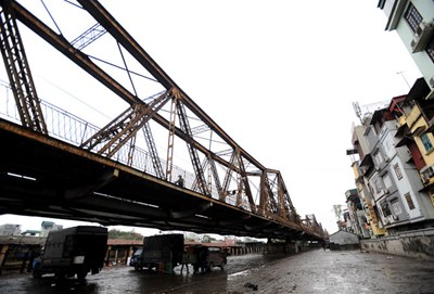 Không thể bảo tồn cầu Long Biên theo kiểu bảo tàng