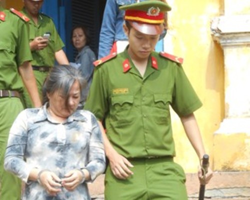 Chán làm chủ chứa gái mại dâm, quay ra buôn  ma túy