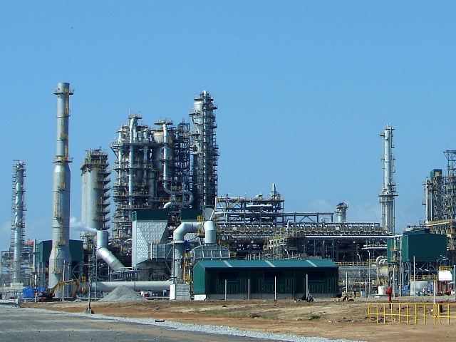 Bài học nhãn tiền từ việc xé rào quy hoạch