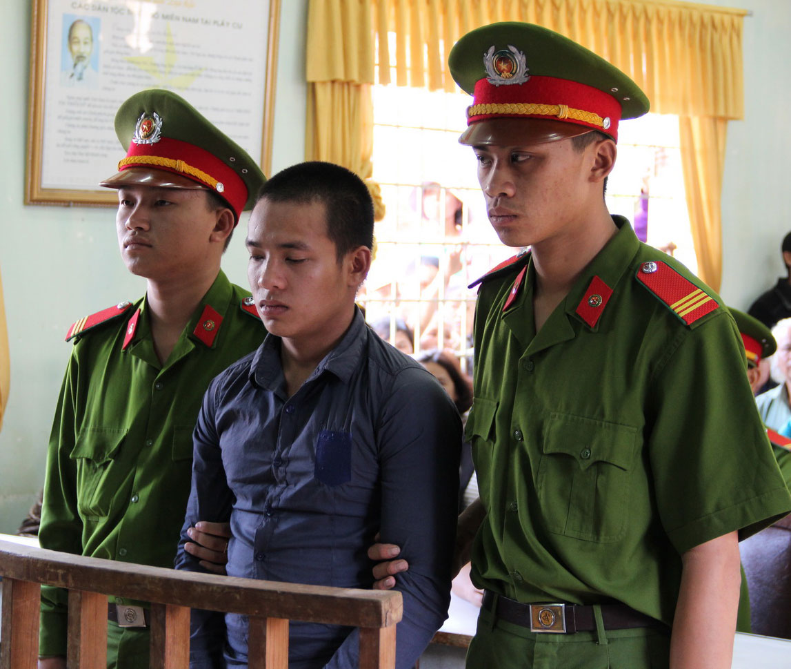 Bị tử hình vì giết người và cướp tài sản