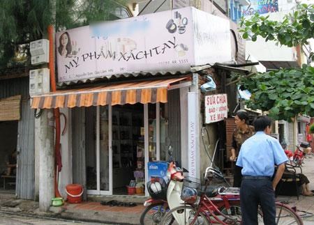 Đoán lý do tiếp viên Vietnam Airlines thích chôm hàng Nhật