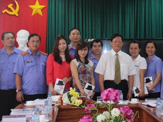 Duyên nghiệp với nhân vật huyền thoại - Tạ Đình Đề