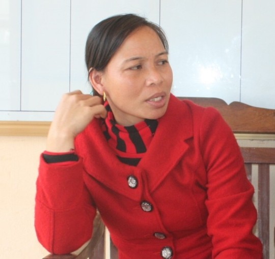 Đánh ghen kinh hoàng Lột quần áo, bôi ớt và phân lên người