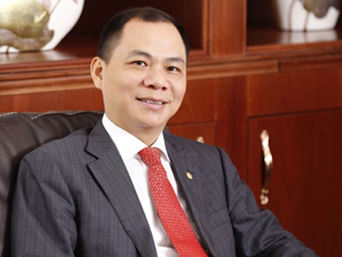 Tỷ phú Phạm Nhật Vượng Buôn cả tháng không bằng kiếm 1 ngày