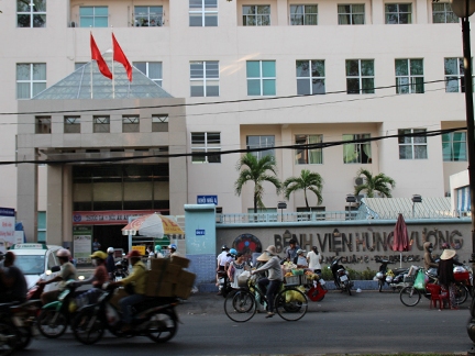 Kẻ bắt cóc con sản phụ trong bệnh viện Hùng Vương đầu thú