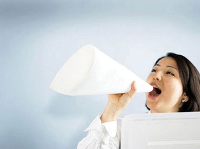 Điếc tai nghe vợ kể công