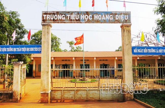 19 học sinh tiểu học bị thầy, cô giáo phạt… ăn ớt