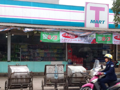 Thịt bò ma tràn ngập siêu thị Tmart