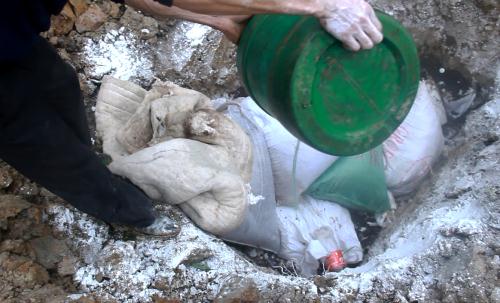 Trung Quốc giúp nuôi gián Sai vì anh em không xin ý kiến