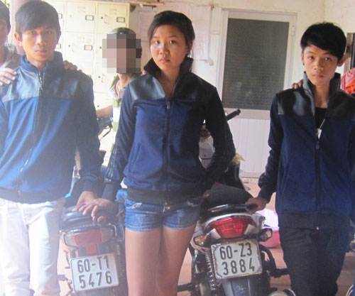 Cướp chuyên rình rập nữ sinh