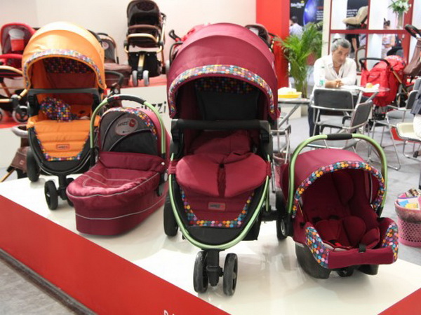 EU cảnh báo các sản phẩm tiêu dùng nhập từ Trung Quốc