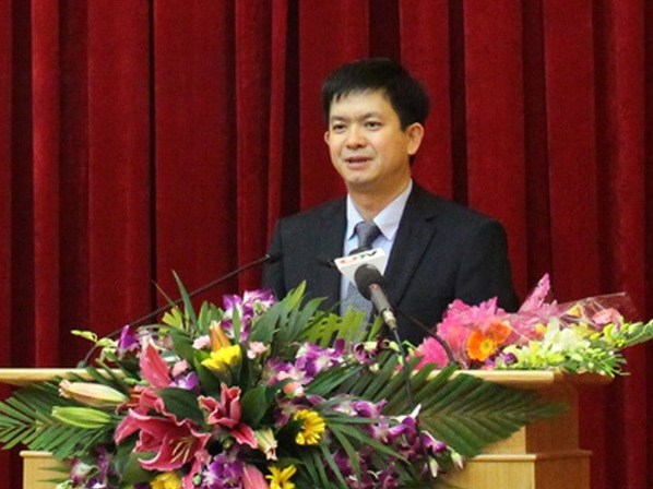  Ông Lê Quang Tùng phát biểu sau khi được Hội đồng Nhân dân tỉnh Quảng Ninh bầu giữ chức Phó Chủ tịch Ủy ban Nhân dân tỉnh. (Nguồn: quangninh.gov.vn)