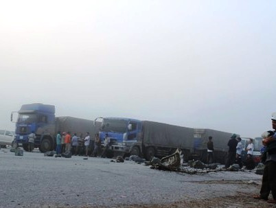 Truy tìm các đối tượng vây đánh chủ tịch huyện