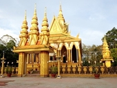 Đại gia Trầm Bê xây ngôi chùa thứ 9, trị giá 600 000 USD