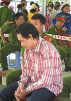 Người chồng ngông cuồng và bản án 20 năm tù