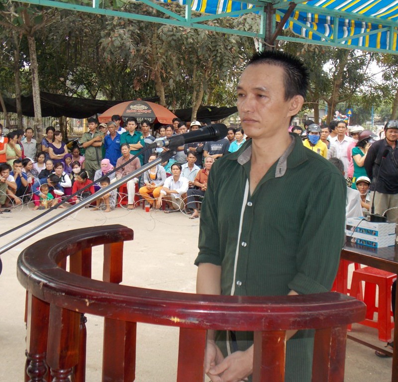 Bán ma tuý, lãnh án 8 năm tù