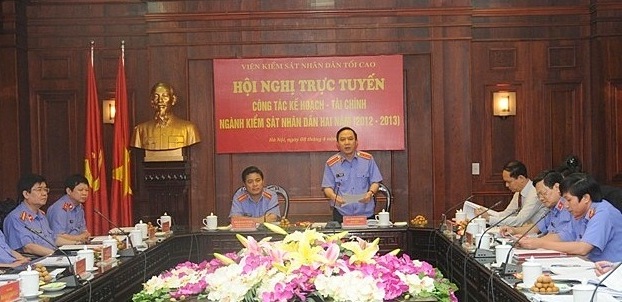  Đồng chí Bùi Mạnh Cường, Phó Viện trưởng VKSNDTC phát biểu chỉ đạo tại Hội nghị.