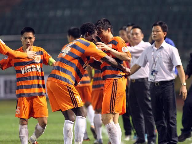 VPF họp khẩn vụ Ninh Bình giải tán vì nghi án tiêu cực