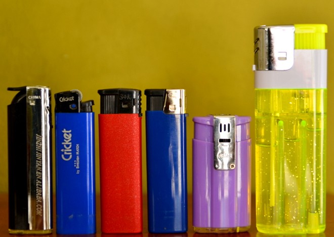 Bật lửa 1 000 đồng cái ở Sài Gòn