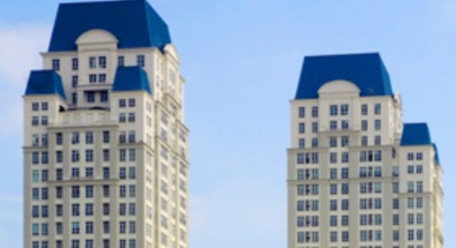 Kinh hoàng Nước sông Tô Lịch chảy ra từ chung cư The Manor