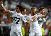 Benzema giúp Real hạ đương kim vô địch