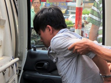 3 bà cháu nguy kịch vì bị con nghiện ma túy truy sát