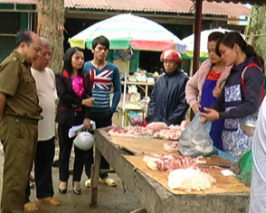 Nghi vấn thịt lợn bị bỏ độc