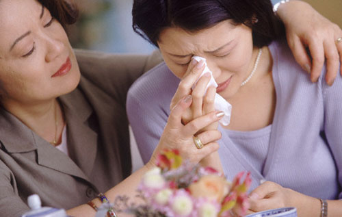 Mẹ chồng bắt ly hôn để chồng lấy chị dâu