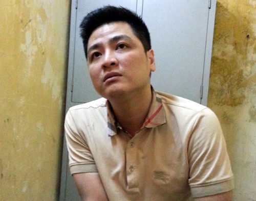 Hai gã trai hành hạ người tình sau khi chăn gối xong