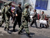 Trung Quốc Lại xảy ra vụ tấn công cảnh sát ở Tân Cương