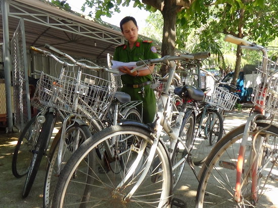 Làm rõ băng trộm nhí chuyên lấy cắp xe đạp tại các tiệm nét