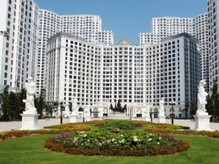 Vốn rẻ ngân hàng tạo sóng nhà đất