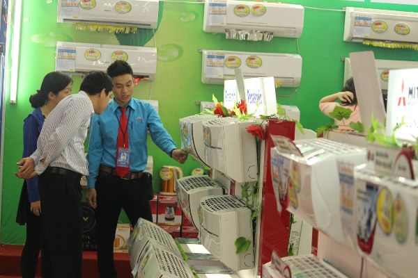 Nắng nóng, sản phẩm giải nhiệt đắt hàng