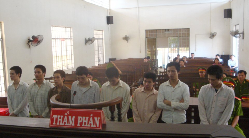 Hai tháng, trộm 13 xe máy