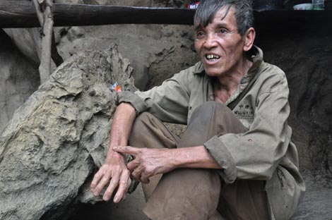 Người đàn ông trốn trong rừng hoang hơn ba mươi năm