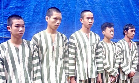 Xóa sổ băng cướp đường lô