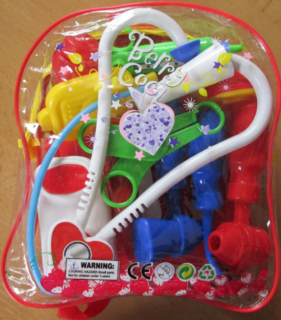 Đồ chơi bác sỹ cho bé xuất xứ Trung Quốc bị thu hồi