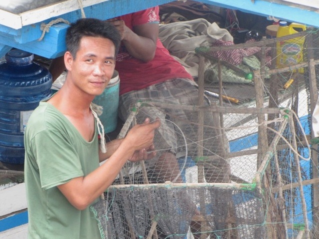 Biển có động , ngư dân vẫn kiên cường ra khơi