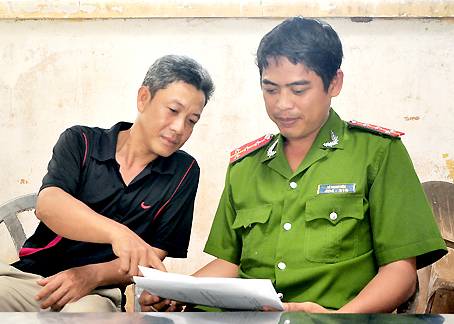 Thầy Chín Sơn bắt tội phạm