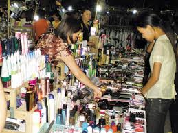 Kinh doanh chợ đêm Tiền nào của nấy