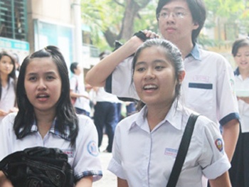 12 000 học sinh không có vé vào lớp 10 trường công